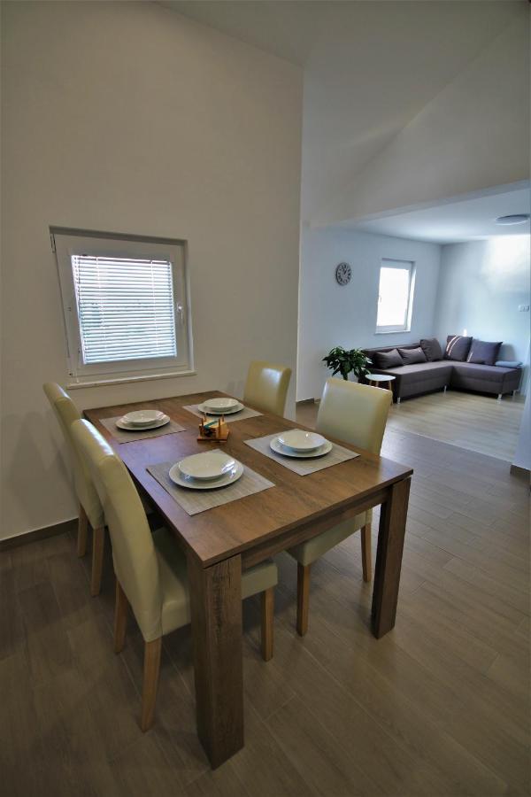 Apartment Rio Сечовлє Екстер'єр фото